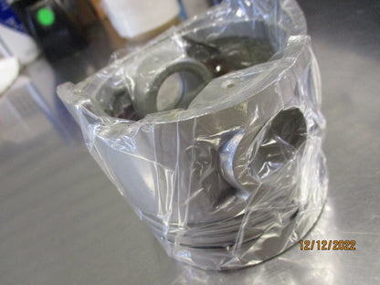 Nissan Patrol Genuine Piston And Pin New Part