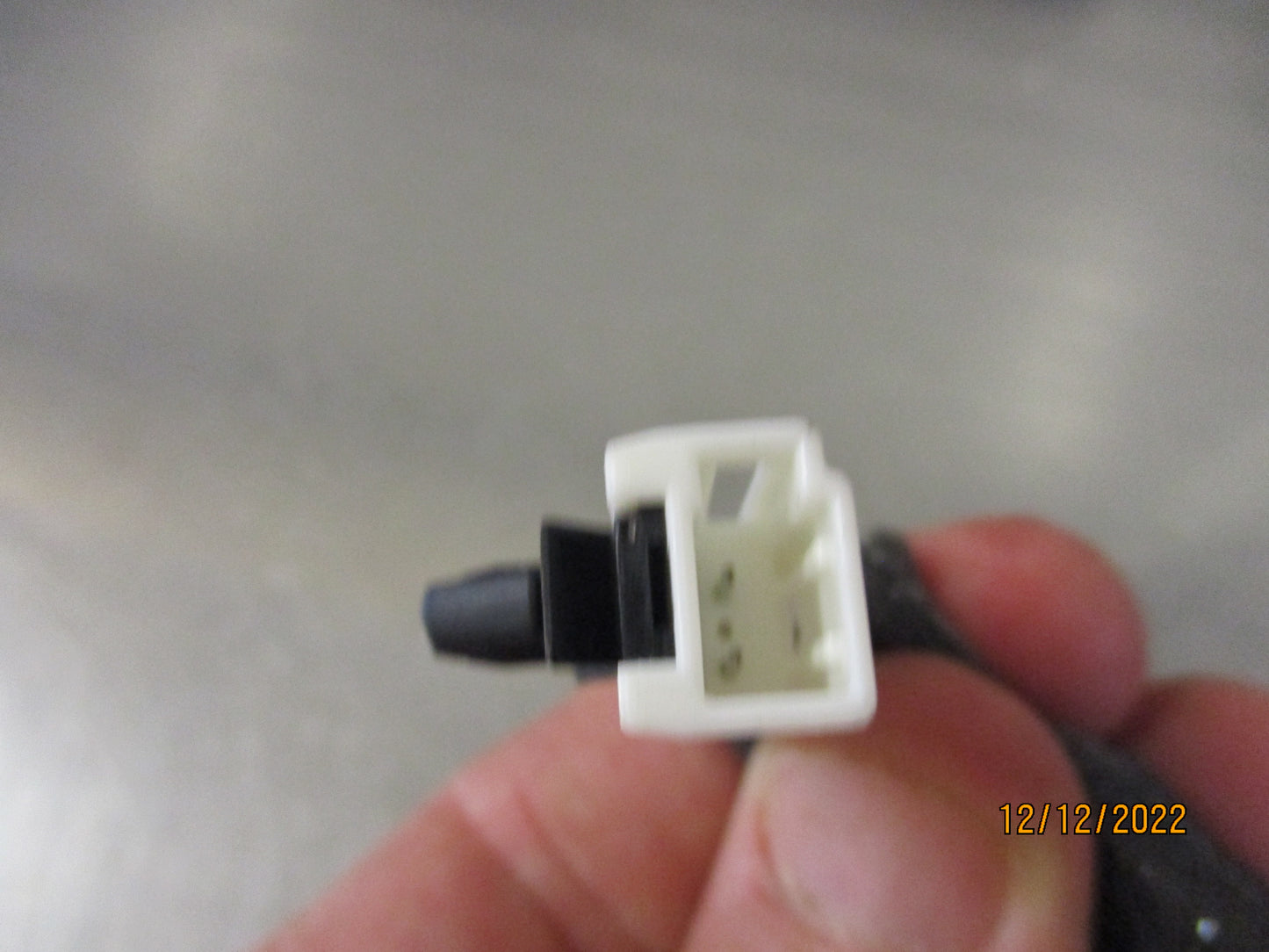 Nissan 370Z/350Z Genuine Tail Gate Lock Remote Control New Part