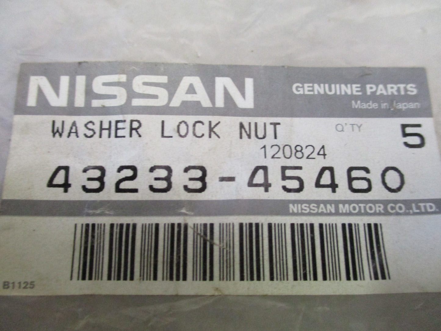 Nissan Y60 Patrol Genuine Front Wheel Bearing Lock Nut Washer New Part