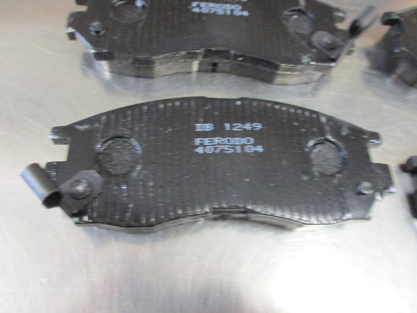 Ferodo Front Brake Pad Set Suits Mitsubishi Lancer-Galant New Part