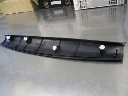 Toyota Rav4 Genuine Tailgate Center Garnish New Part