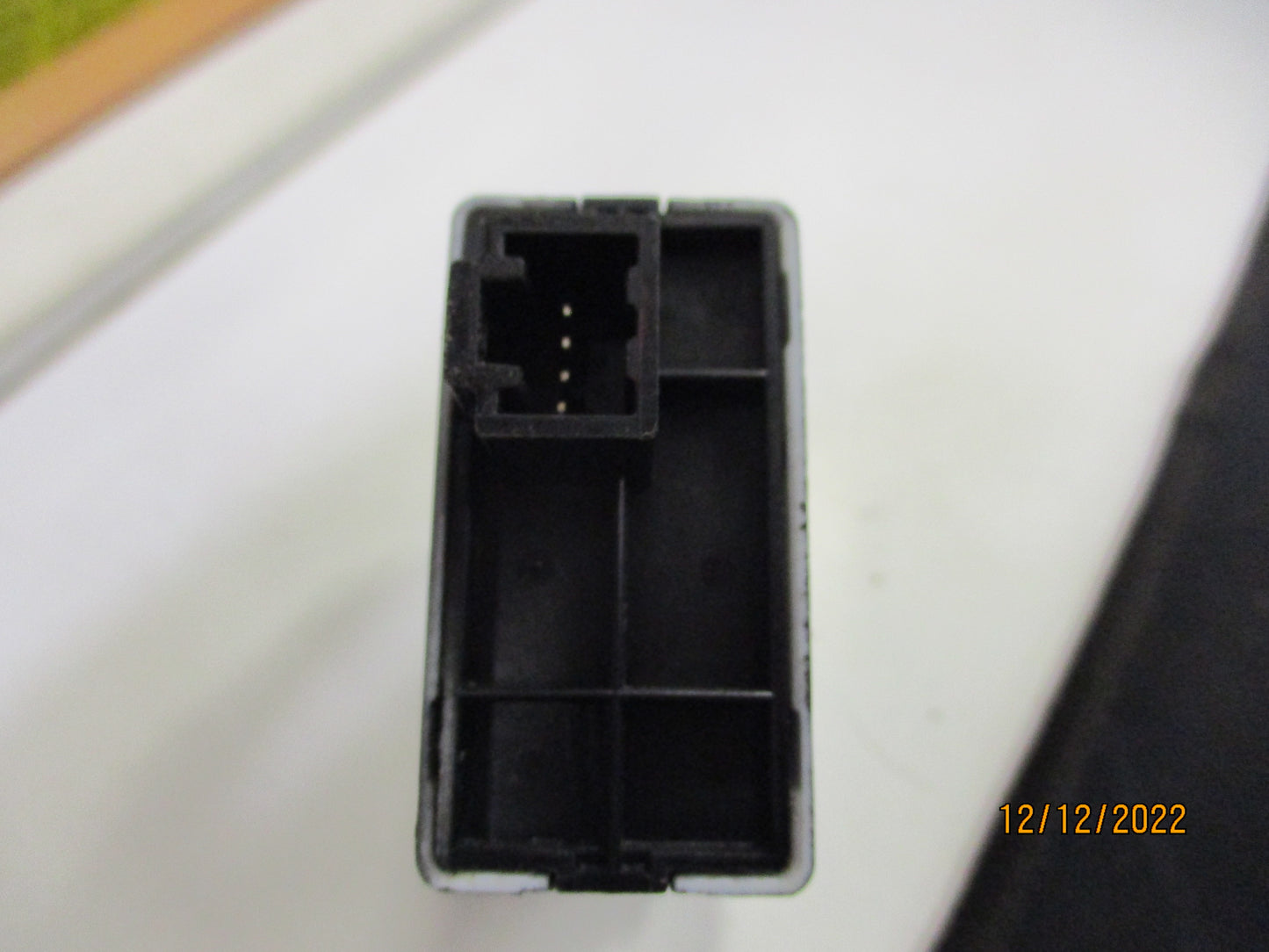 Nissan Navara D40M/R51 Pathfinder Genuine Headlight Adjuster Switch New Part