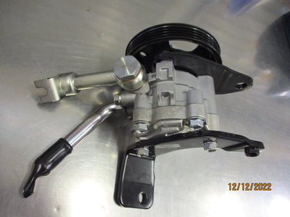 Nissan Navara D40M/R51 Pathfinder Genuine Power Steering Pump New Part