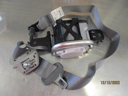 Nissan Navara D40 Thai Genuine Drivers Front Seat Belt Pretension Tongue New Part