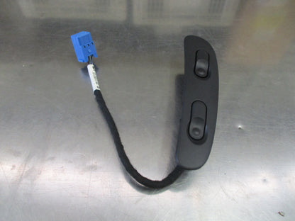 Holden Vectra B Genuine Right Hand Front/Rear Window Switch New Part