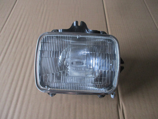 Toyota Hilux/4Runner Genuine Right Hand Sealed Headlight Assembly New Part