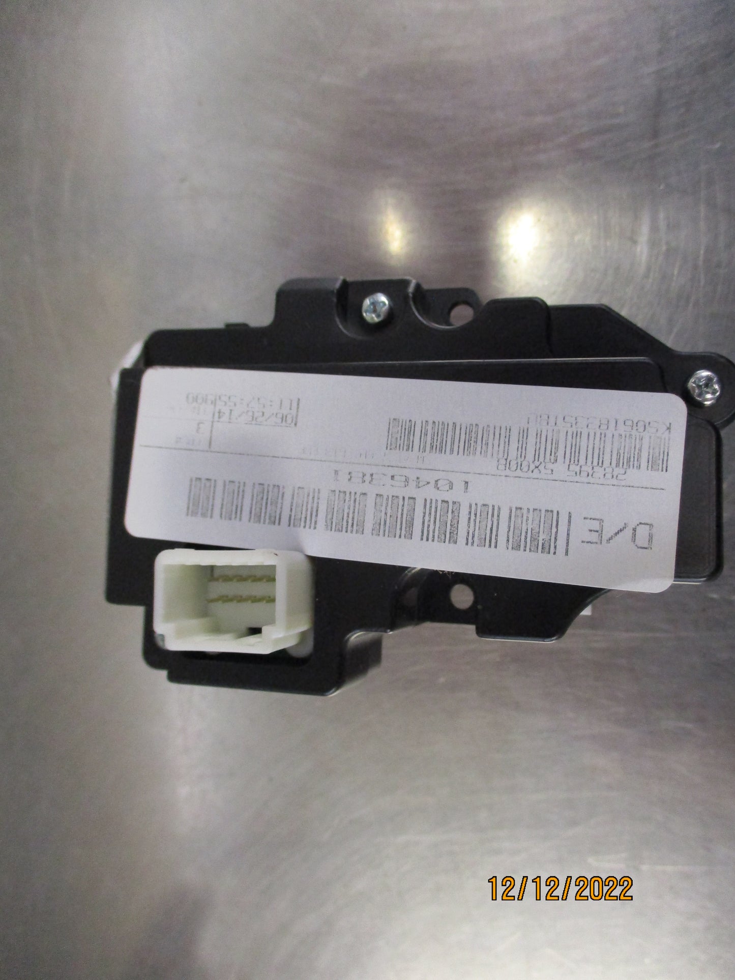 Nissan Navara D40M Genuine Volume Control Switch New Part