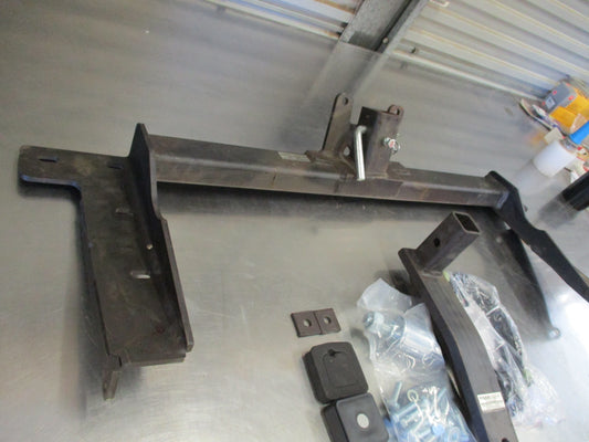 Suzuki Grand Vitara 5 Door Genuine Tow Bar Complete With Fitting Kit And Wiring oom New Part