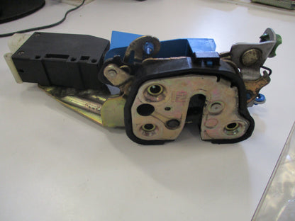 Holden Commodore VT VX VY VZ Genuine LHF Door Lock And Actuator New