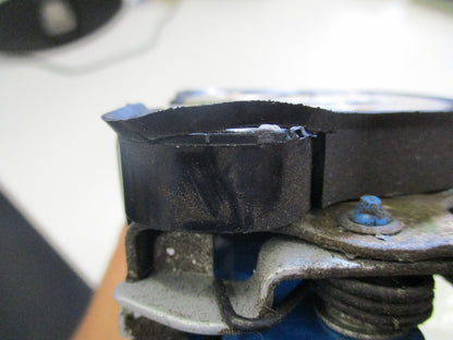 Holden Commodore VT VX VY VZ Genuine LHF Door Lock And Actuator New