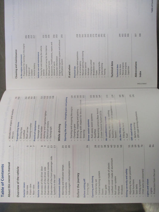 VW Amarok Genuine Owners Manual New Part