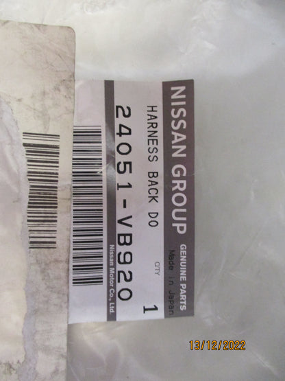 Nissan Y61 GU Patrol Wagon Genuine Drivers Rear Door Wiring Harness New Part