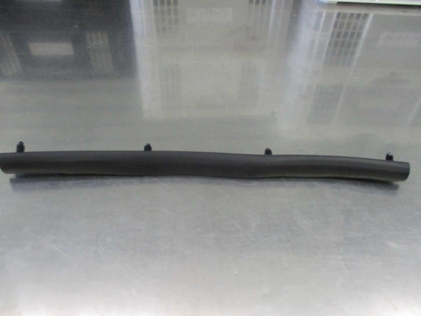 Holden RG Colorado/Trailblazer Genuine Bonnet Front Weatherstrip New Part
