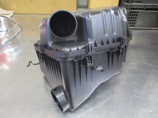 Great Wall V200 Diesel Genuine Air Box With Air Filter New Part