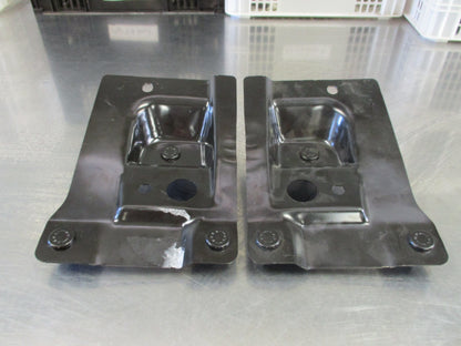 Holden Astra Genuine Engine Crossmember Brackets New Part