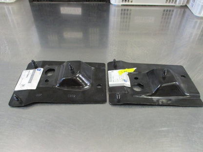 Holden Astra Genuine Engine Crossmember Brackets New Part