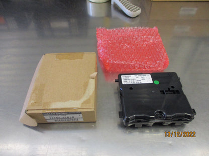 Nissan X-Trail T32 Genuine Amplifier Control New Part