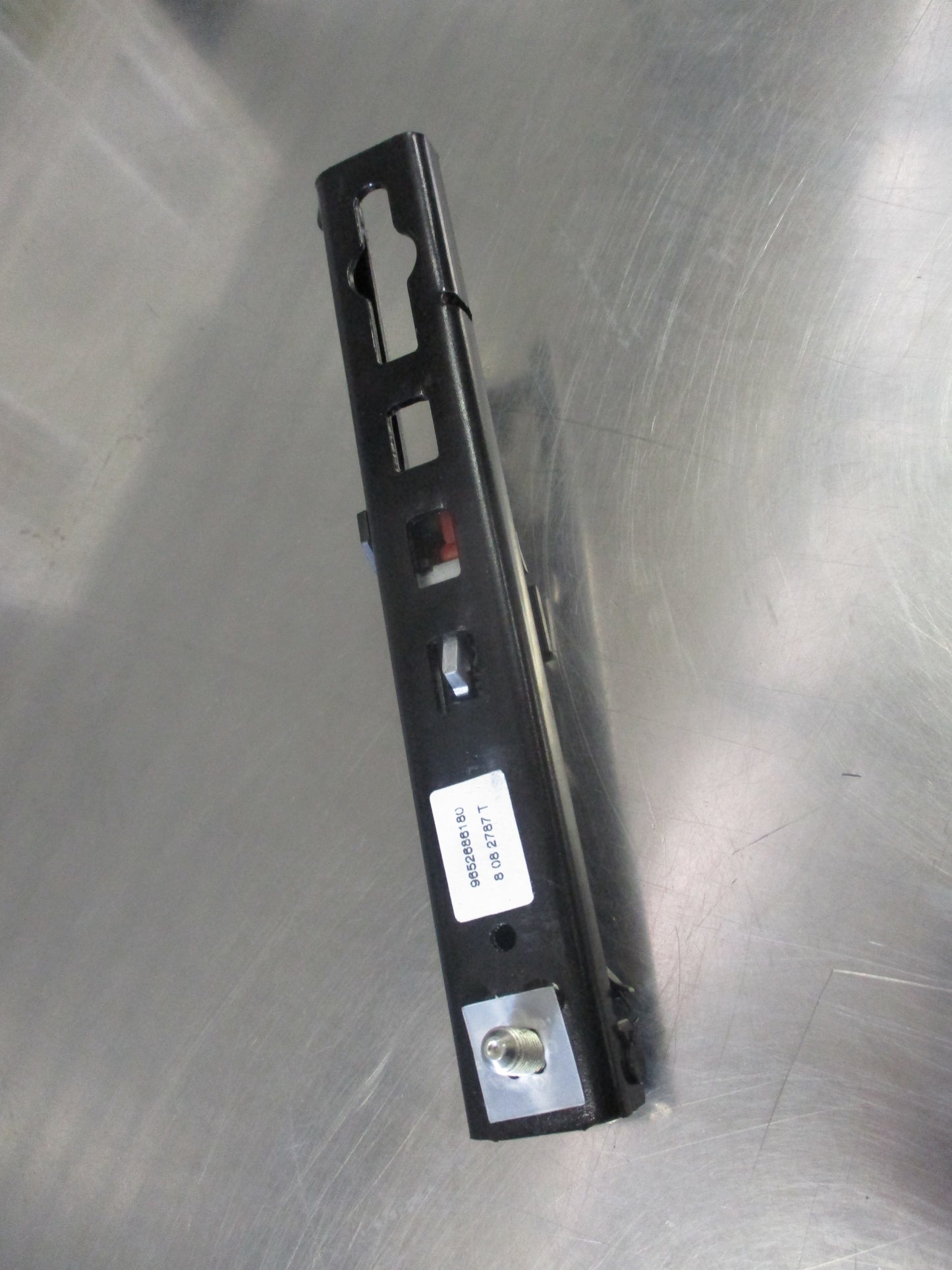 Peugeot 208 Genuine 1st Row Seat Belt Adjuster New Part
