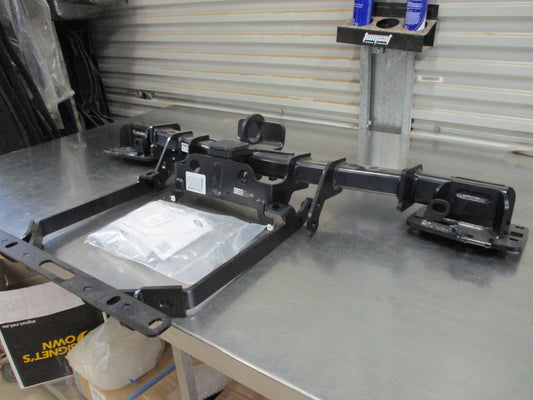 Land Rover Range Rover Sport Genuine Tow Bar Kit New Part
