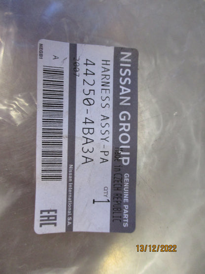 Nissan Qashqai J11E Genuine Right Hand Parking Brake Wiring Harness New Part
