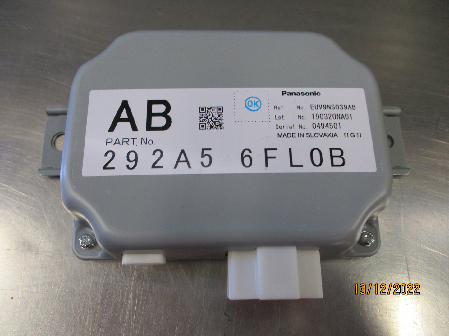 Nissan T32 X-Trail Genuine Voltage Control Unit New Part