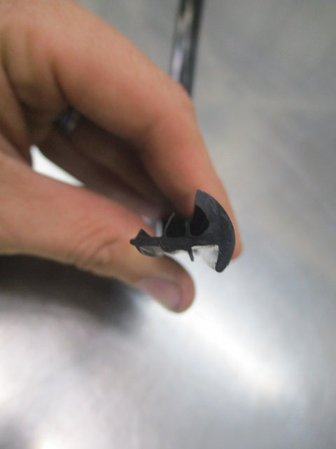 Holden Camira JB-JC-JD-JE Genuine Windscreen Moulding New Part