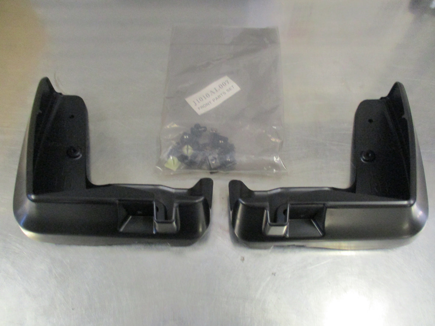 Subaru Liberty Genuine Front Mud Guard Set New Part