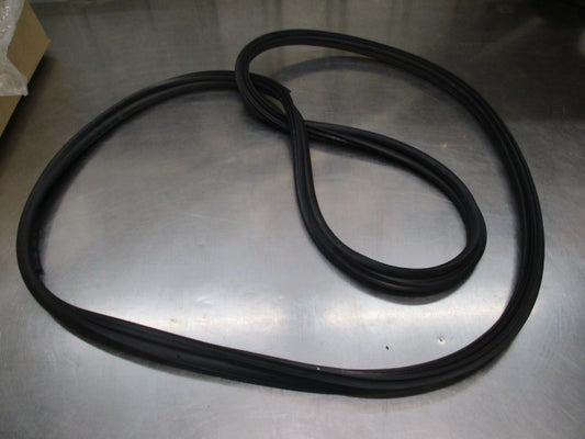 Renault Koleos Genuine Tail Gate Rubber New Part