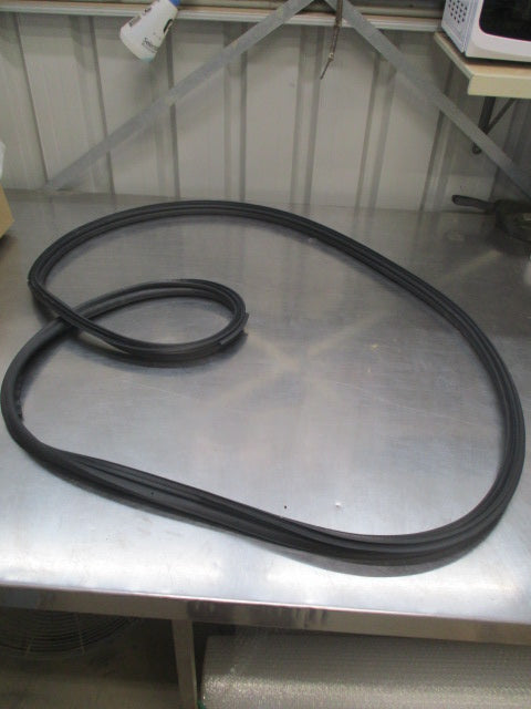 Renault Koleos Genuine Tail Gate Rubber New Part
