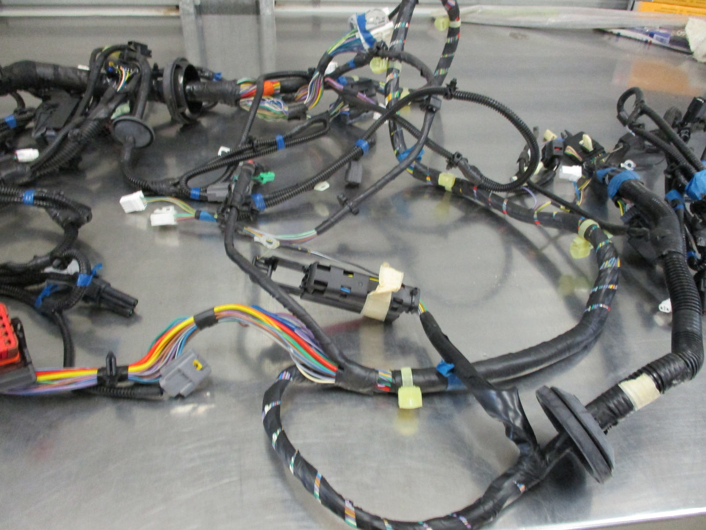 Ford Ranger XL-XL-Plus 2.2Ltr Diesel Genuine Engine Wiring Loom New Part