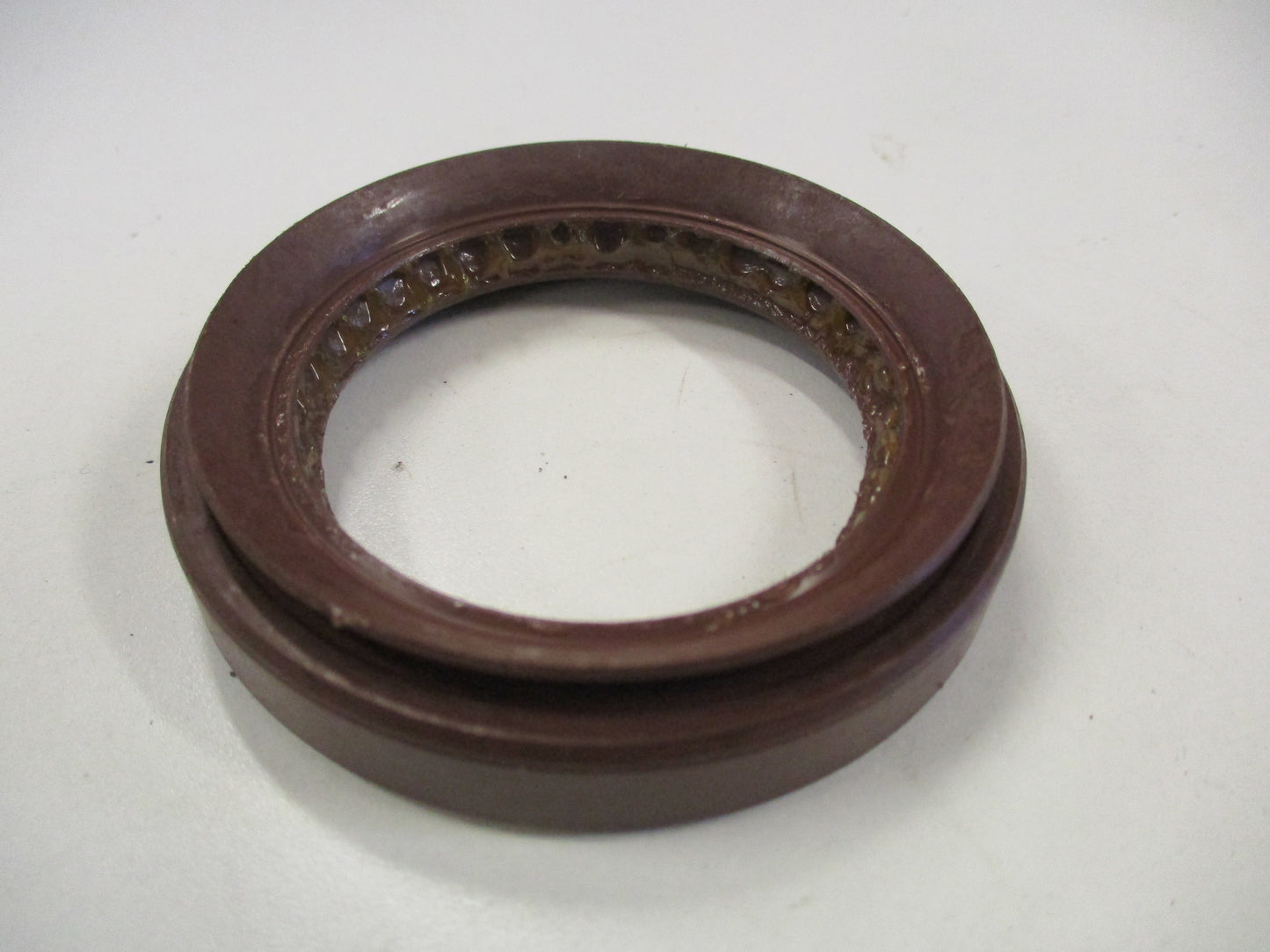 Isuzu Genuine Transfer Flange Oil Seal New