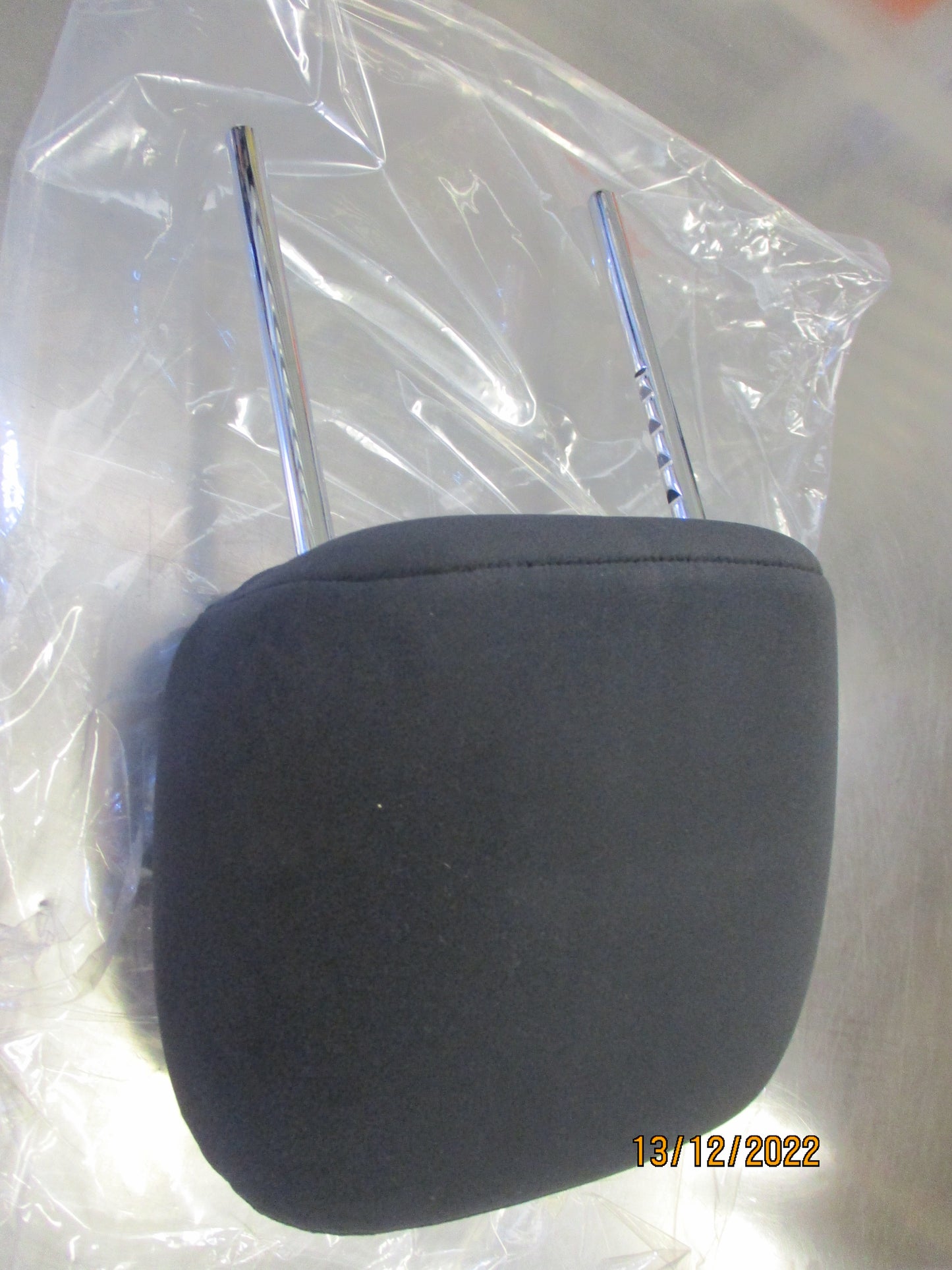 Nissan Y62 GU Patrol Genuine Front Head Rest Assembly New Part