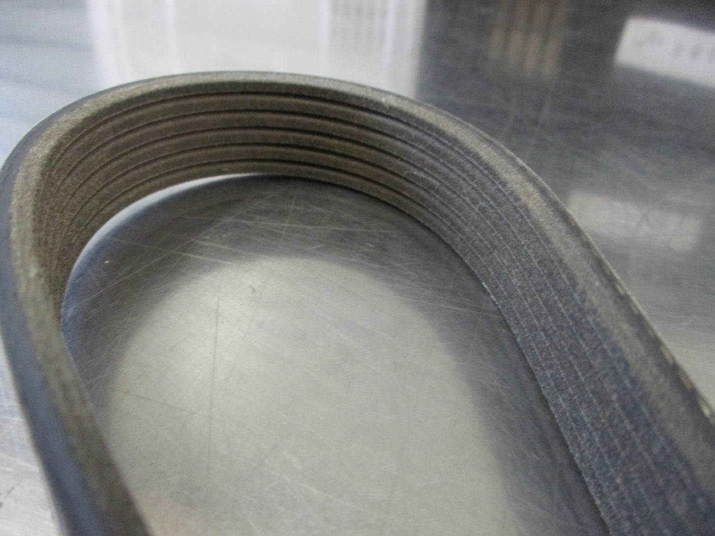 Nissan Micra/Mitsubishi ASX/Volkswagen Golf Genuine Fan V Belt New Part
