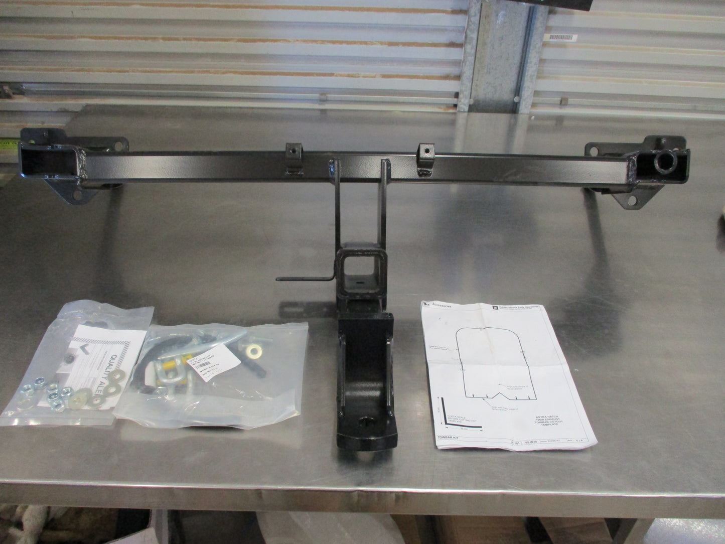 Holden Astra BK Hatch Genuine Tow Bar Kit (No Wiring Loom Or Ball) New Part