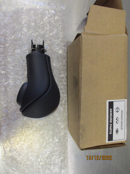 Nissan Y62 Patrol Automatic Gear Knob Assembly New Part