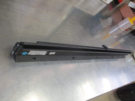 Volkswagen T6 Transporter Genuine Left Hand Centre Roller Sunblind New Part