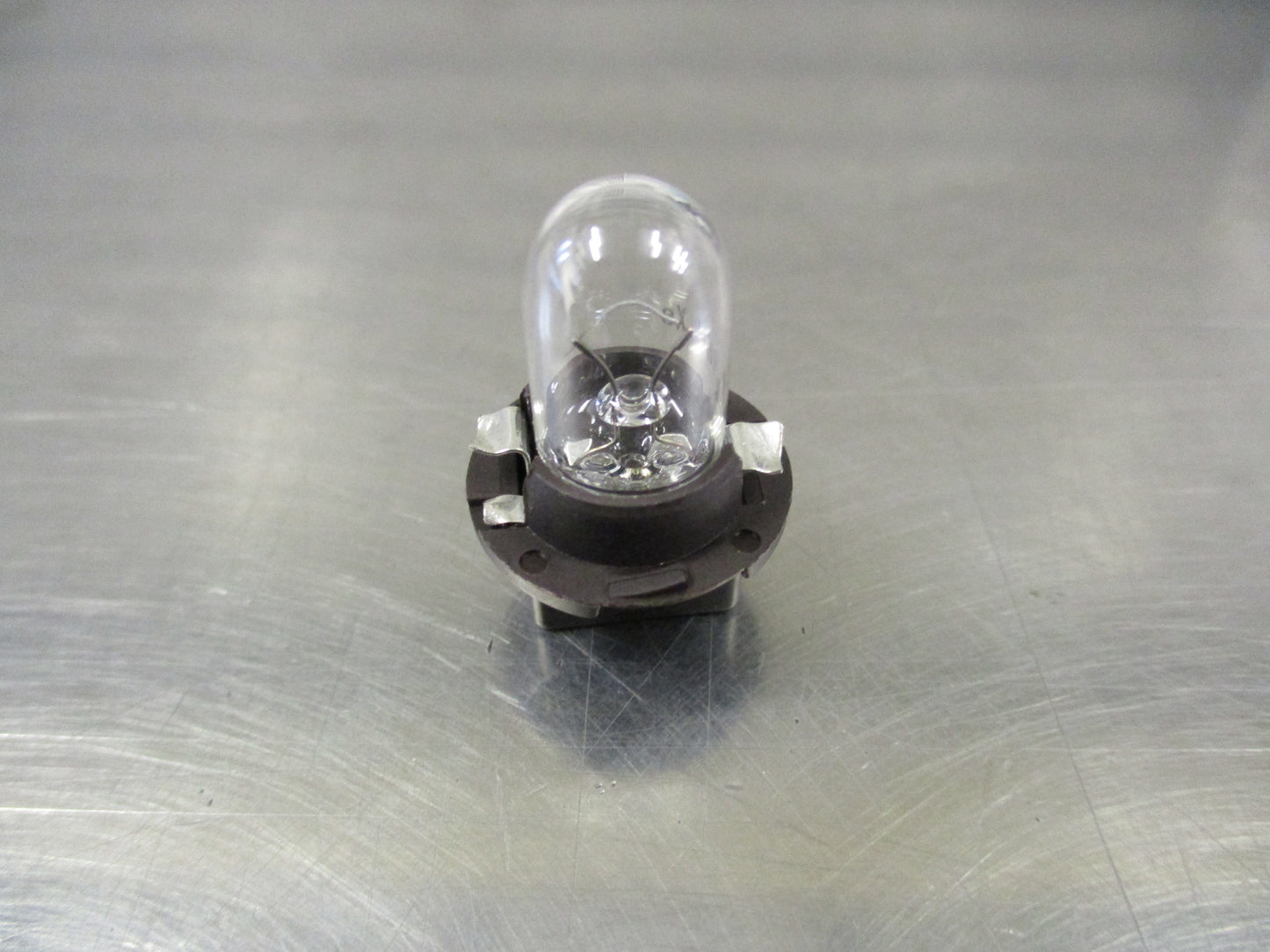 Nissan Pathfinder Genuine Interior Light Bulb New Part
