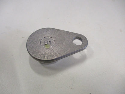Mahindra Assembly Plug Cam Cover Rear New