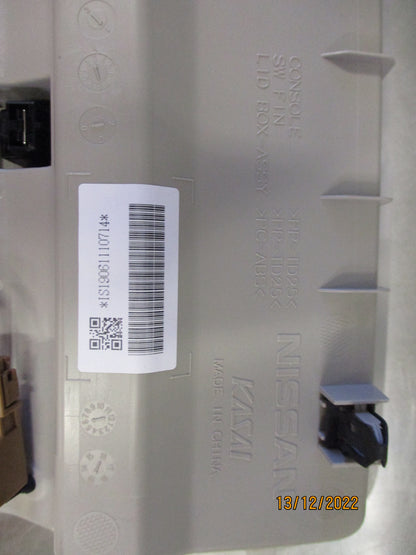 Nissan R52 Pathfinder Genuine Map Lamp/Sunroof/Light Assembly New Part