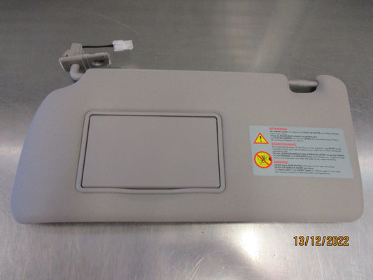 Nissan R51 Genuine Passenger Front Sun Visor Light Mirror New Part