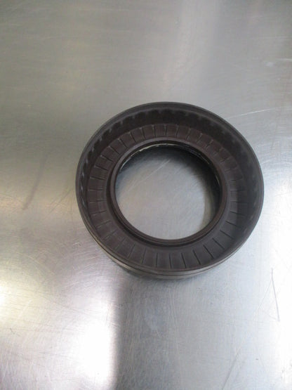 Toyota Camry-Celica-MR2-Rav4 Genuine Front Left Drive Shaft Seal New Part.