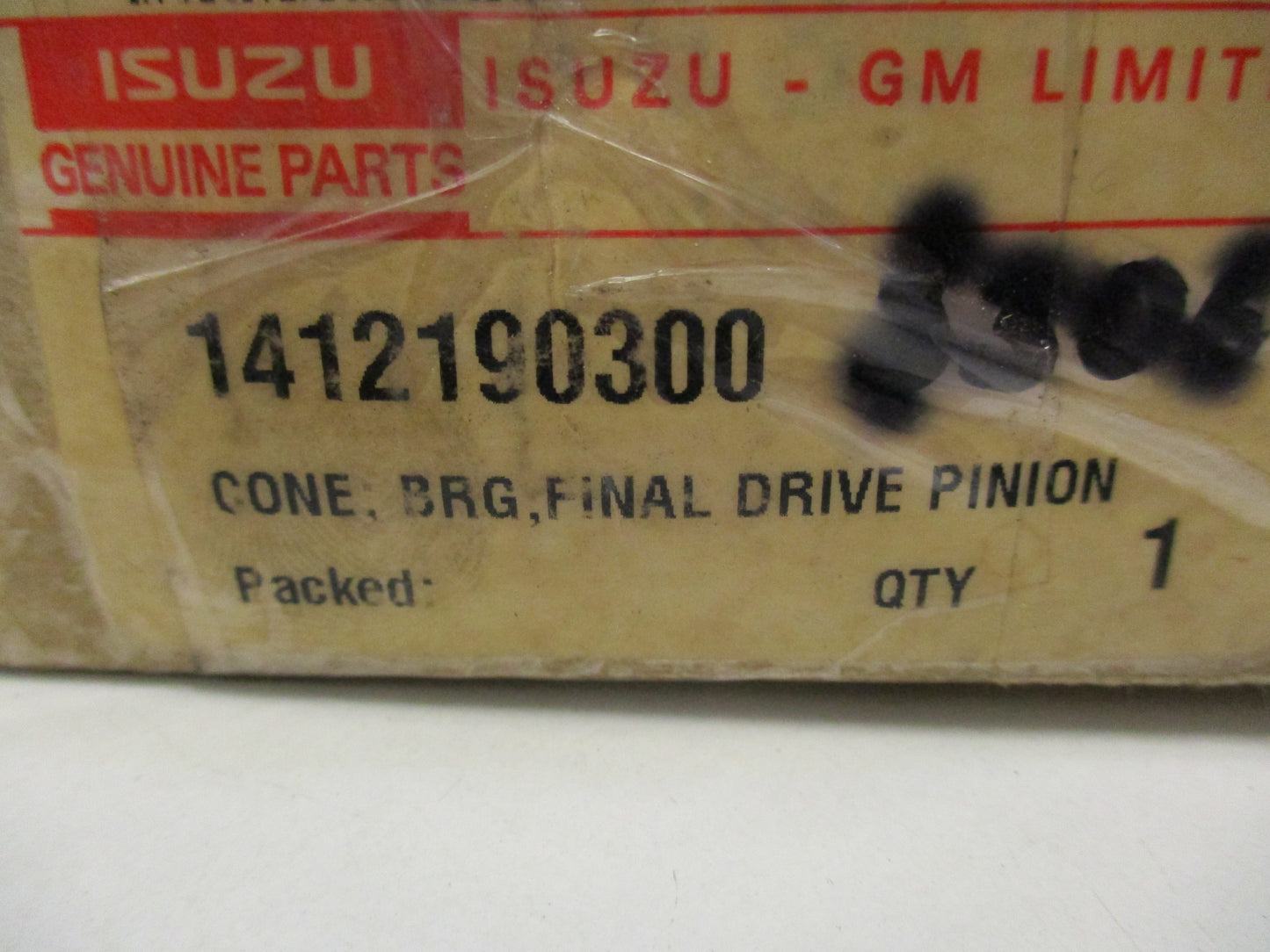 Isuzu FV GV Genuine Rear Final Drive Pinion New Part