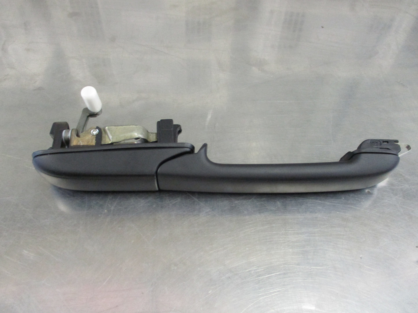 Volkswagen Passat Genuine Left Hand Rear Outer Door Handle New Part