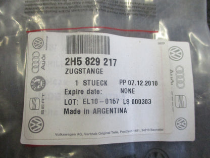 Volkswagen Amarok Genuine Left Hand Rear Tailgate Lock Pull Rod New Part