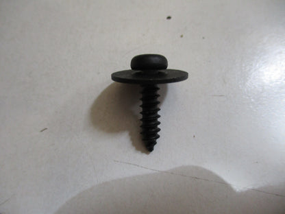 Nissan Navara D22 Genuine Wheel Arch Screw New Part