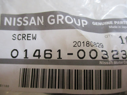 Nissan Navara D22 Genuine Wheel Arch Screw New Part