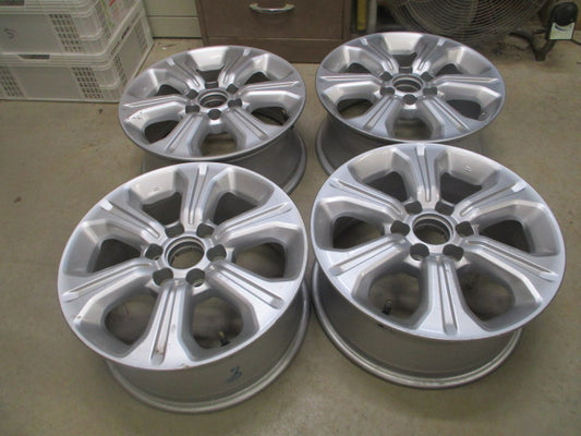 Nissan NP300 Genuine Alloy Rim Set of 4 Used Part VGC