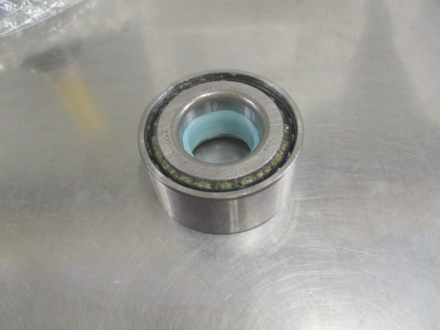 Nissan Navara/Pathfiner/Frontier Genuine Rear Wheel Bearing New Part