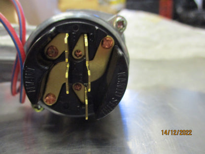 Nissan Datsun 1300-1500-1600 Genuine Ignition Cylinder 2 Keys New Part