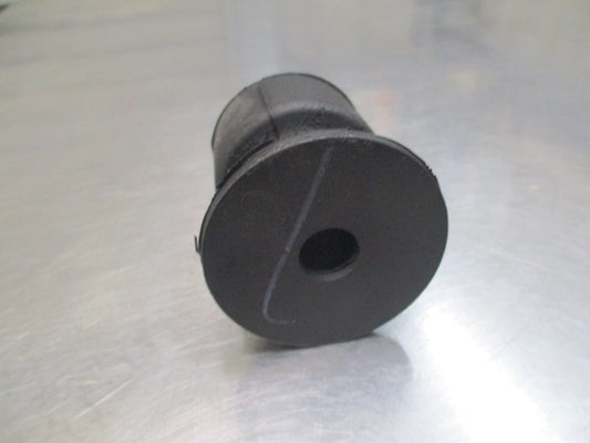 Toyota Hilux Genuine Lower Cab Mount Cushion No.1 New Part